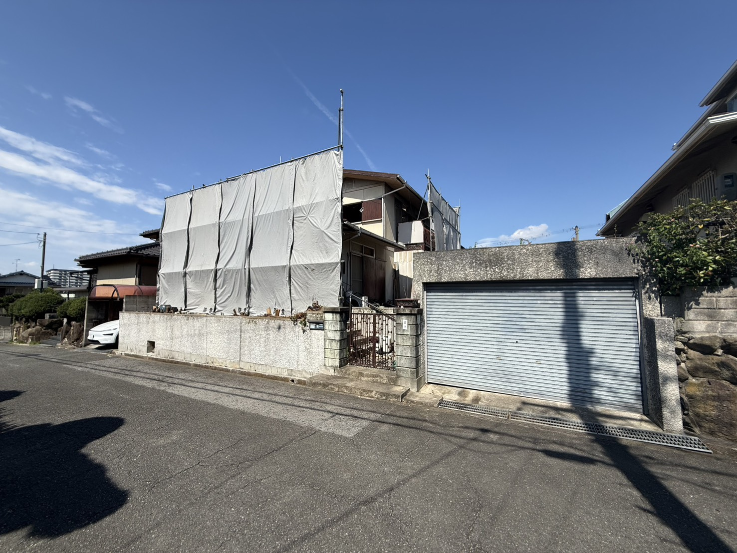 【解体工事】和泉市鶴山台1丁目の解体工事が始まりました(^^...の画像