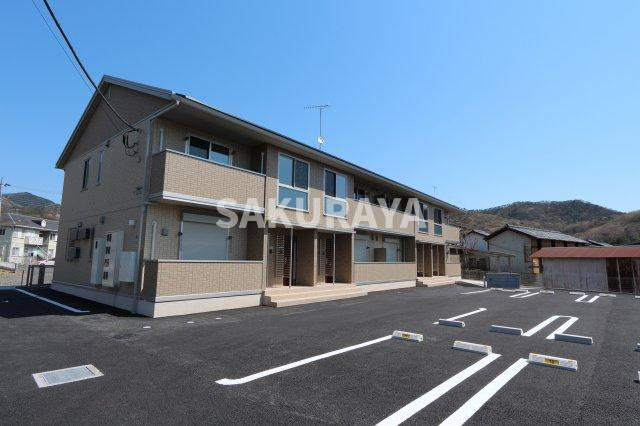 光と風の入る築浅2LDK。全室エアコンで一年心地よくの画像