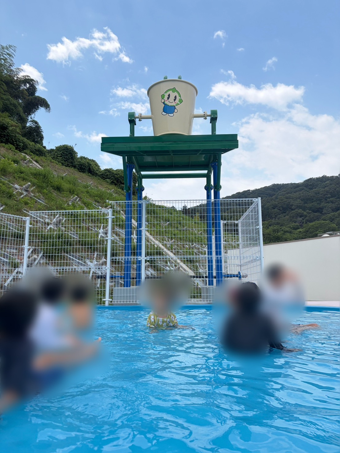 プール日和の画像