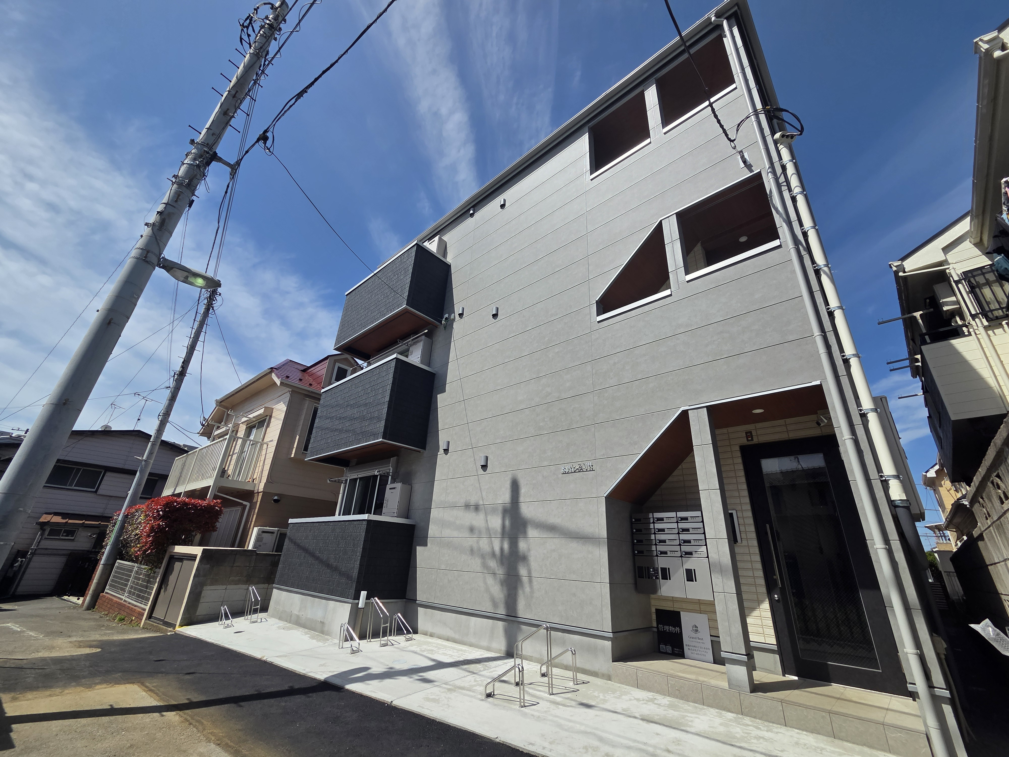 新築アパート完成引き渡し　最終利回り約7％の画像