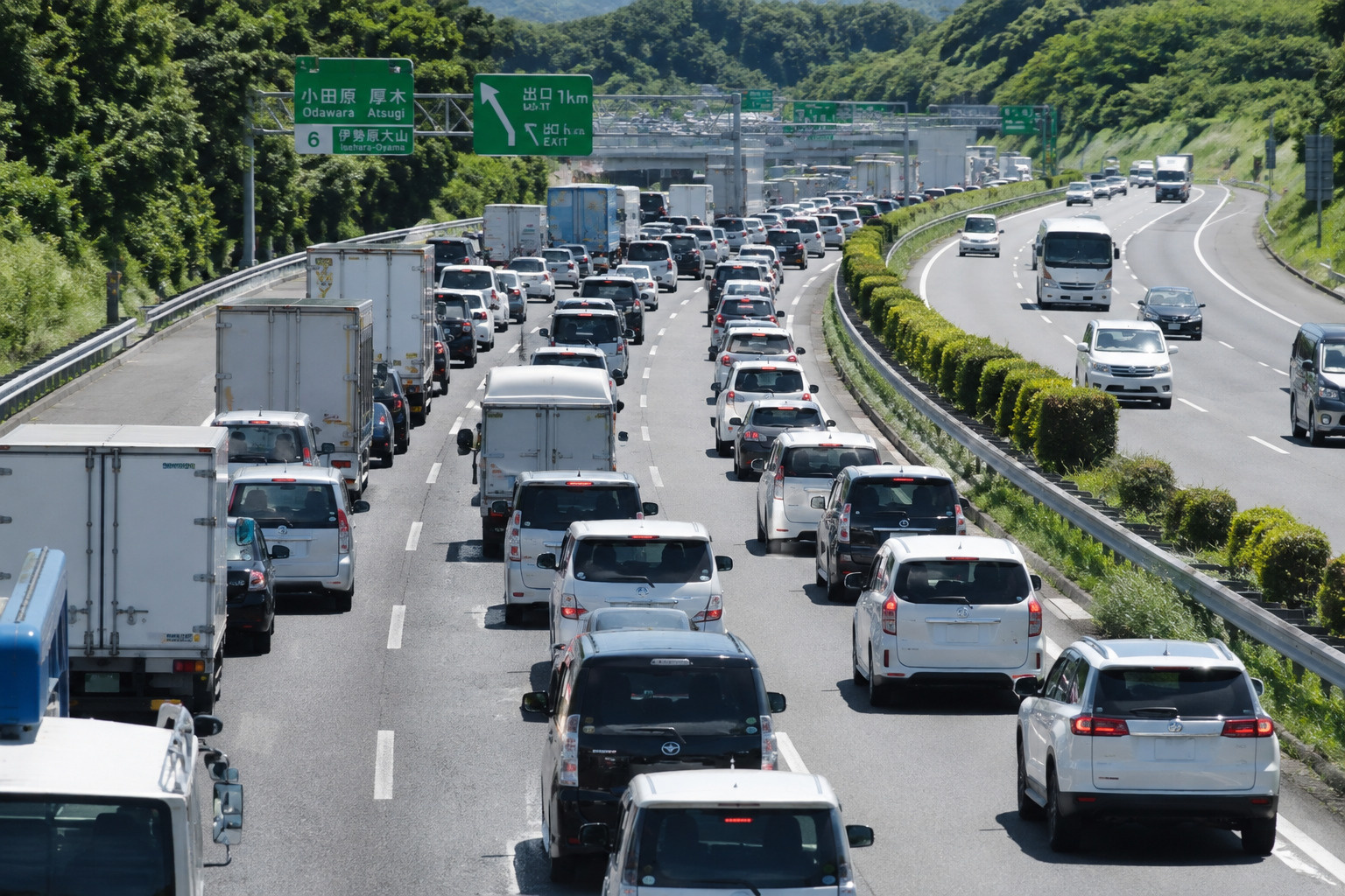 8月10日は「道の日」！お盆休みの道路渋滞を避けるコツと安全...の画像