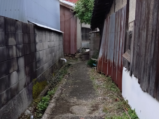 接道要件を理解して旗竿地を検討するメリットは？デメリットと自...の画像