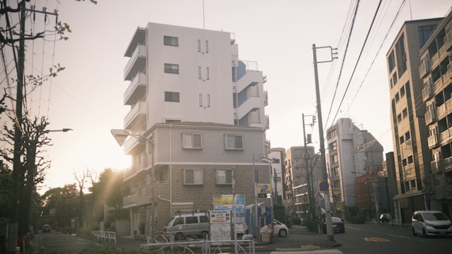 サ高住と高齢者向け賃貸、何が違う？老後の住まい選びで押さえた...の画像