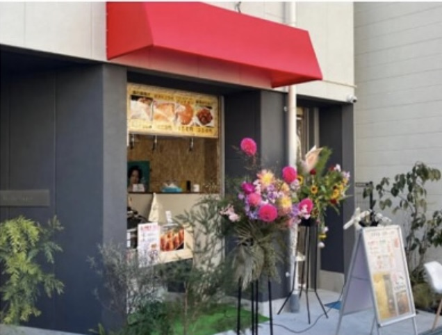 西九条駅前エリア！１階路面店舗！居酒屋居抜き！約７．５坪！の画像