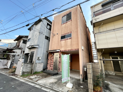 大東市諸福2丁目の中古戸建を売却｜成約価格1,770万円【売...の画像