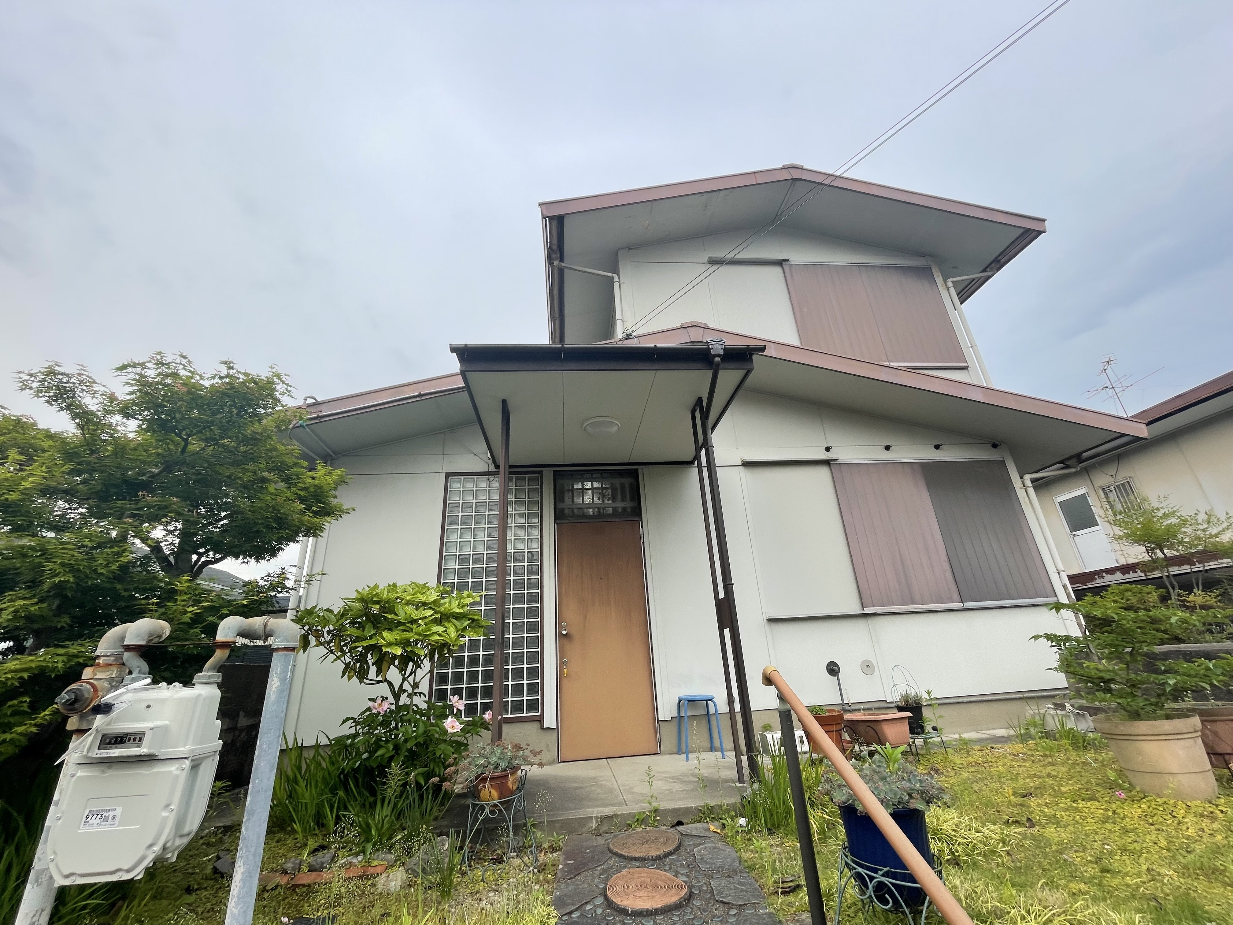 奈良県生駒郡平群町で擁壁のある戸建てを買取 石積擁壁・BOX...の画像