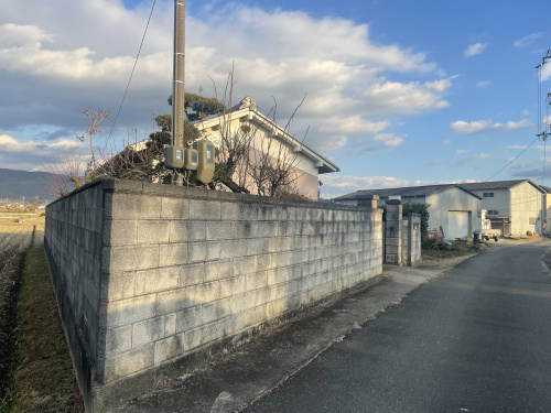 奈良県磯城郡田原本町で市街化調整区域農家住宅を買取　道路との...の画像
