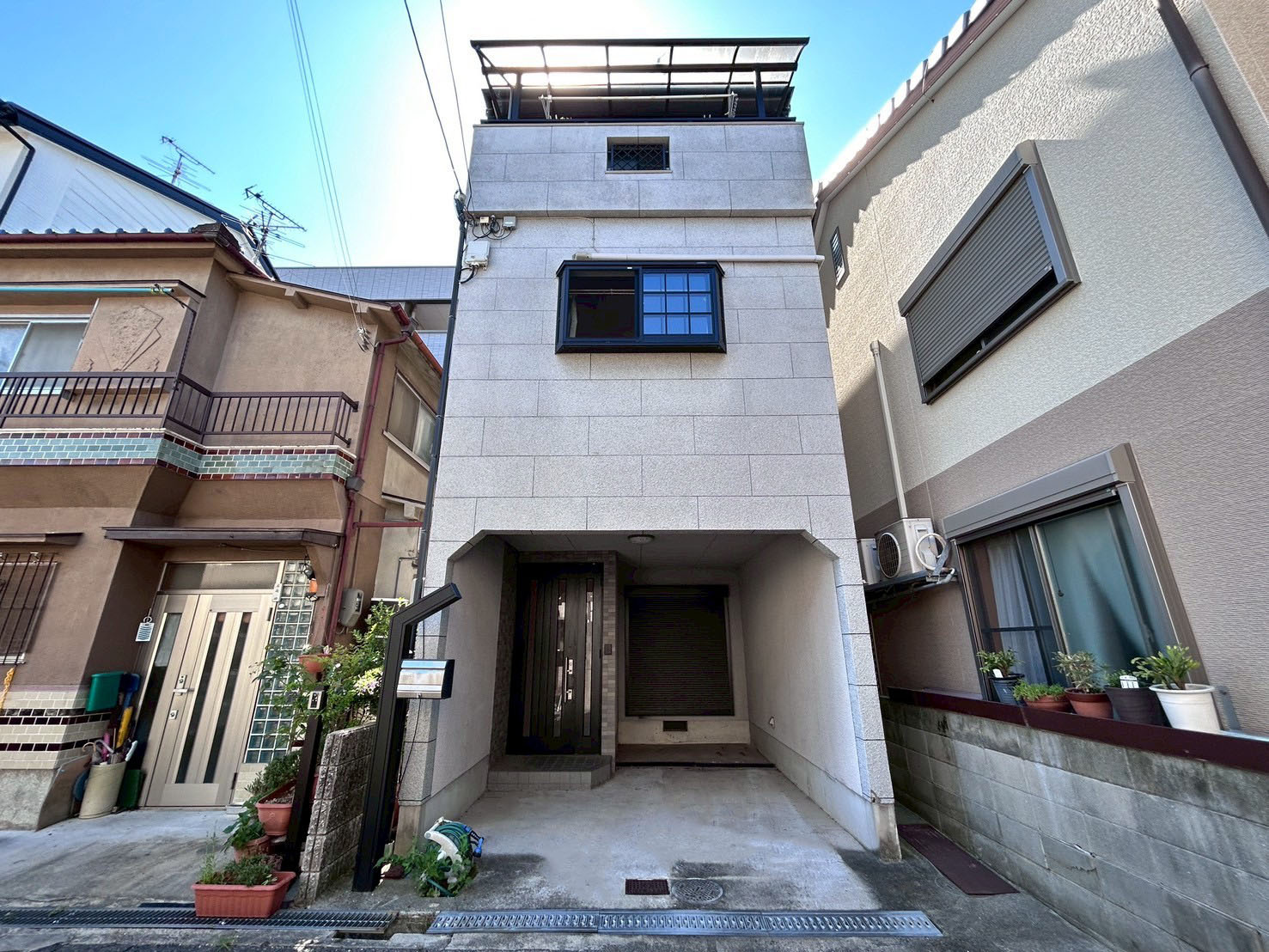八尾市中田1丁目の中古戸建を売却｜成約価格1,380万円【売...の画像