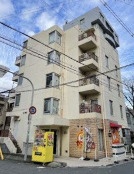三国エリア！角地路面１階店舗！テイクアウト店居抜き！約４坪！...の画像