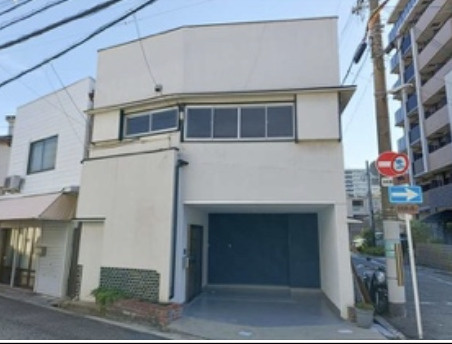 塚本エリア！角地路面1棟貸！約13.2！業種相談！の画像