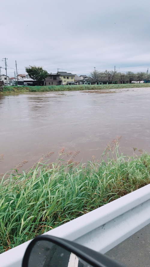 台風の画像
