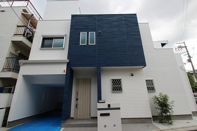 弊社施工例の戸建ての画像