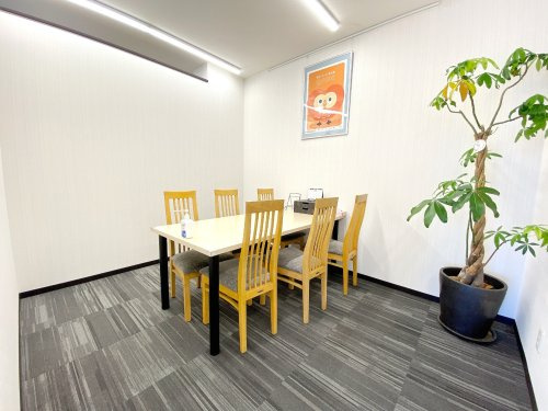 半個室の接客ブース