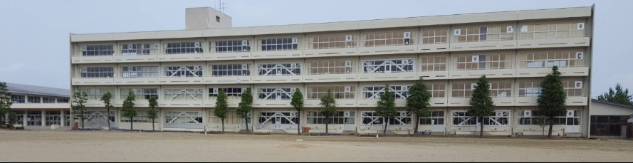 新潟市立葛塚東小学校