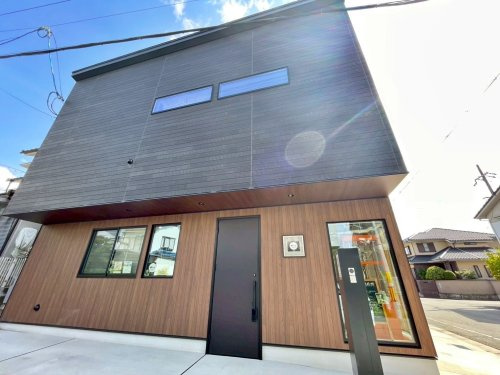 OKU COFFEE ROASTERY+