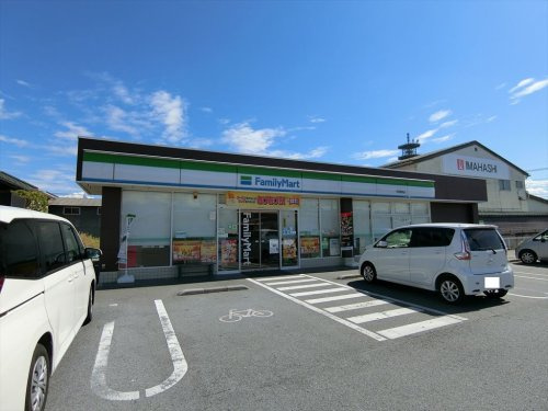 ファミリーマート甲府朝気店