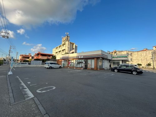 セブンイレブン 八重瀬東風平店