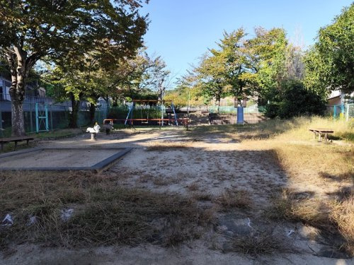 ひまわり児童遊園