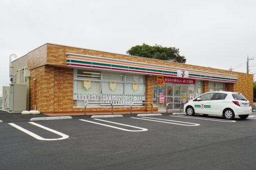 セブンイレブン 町田本町田中町店