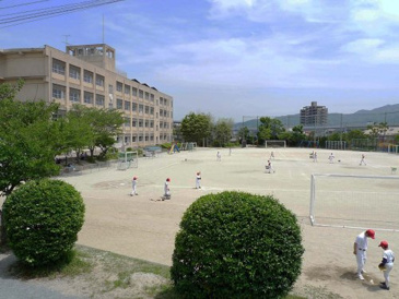 堤丘小学校
