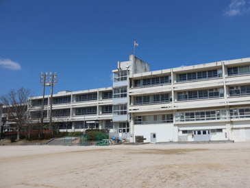 学業院中学校