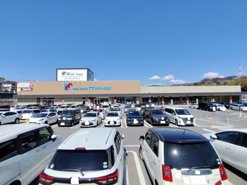 セリア ミリオンタウン高槻インター店