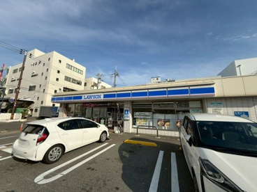 ローソン 尼崎南初島町店の画像1