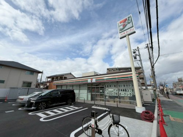 セブンイレブン尼崎御園3丁目店の画像1