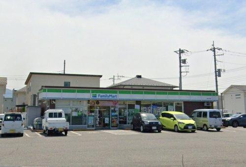 ファミリーマート 甲府上町店