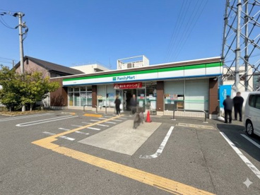 ファミリーマート立花東店の画像1