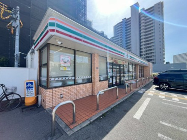 セブンイレブン 尼崎潮江5丁目店の画像1