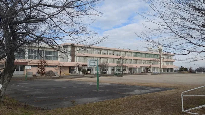 菰野町立鵜川原小学校