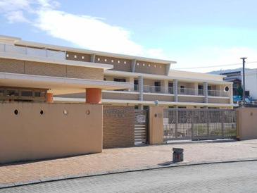 須恵町立幼保連携型認定こども園アザレア幼児園