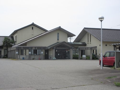 四方地区センター