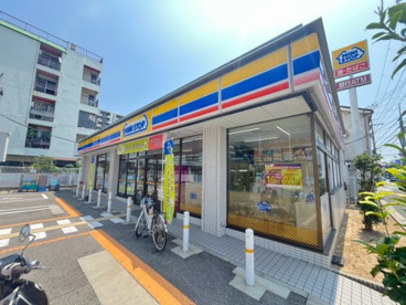 ミニストップ 尼崎東難波４丁目店の画像1