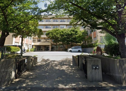 三郷市立前川中学校