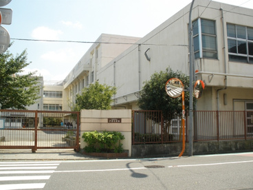 川崎市立 戸手小学校の画像2
