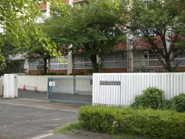 西宮市立高須中学校 の画像1
