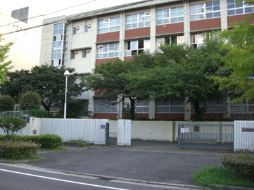 西宮市立高須中学校 の画像3