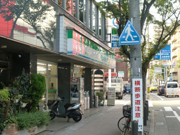 ファミリーマート西宮枦塚町店の画像2