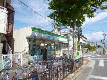 ファミリーマート福田東鳴尾町一丁目店の画像1