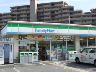 ファミリーマート西宮今津港店の画像2
