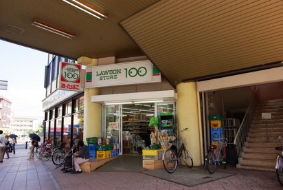 ローソンストア100 宝塚南口駅前店の画像2