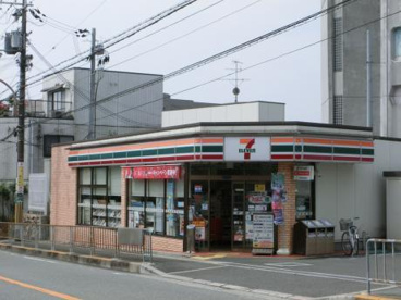 セブンイレブン池田鉢塚三丁目店の画像1