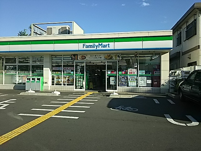 ファミリーマート さいたま太田窪店