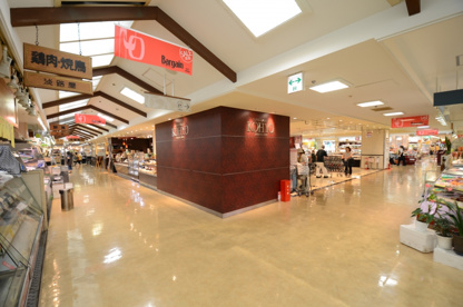 KOHYO逆瀬川店の画像1