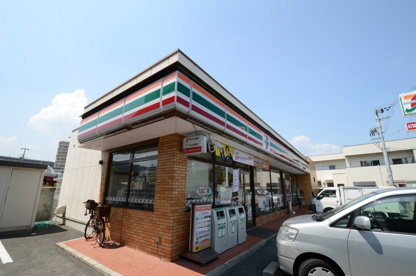 セブンイレブン宝塚鹿塩１丁目店の画像5