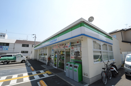 ファミリーマート 小林四丁目店の画像3