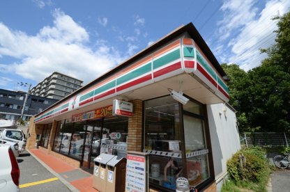 セブンイレブン宝塚小浜２丁目の画像2