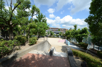 宝梅２丁目児童公園の画像4